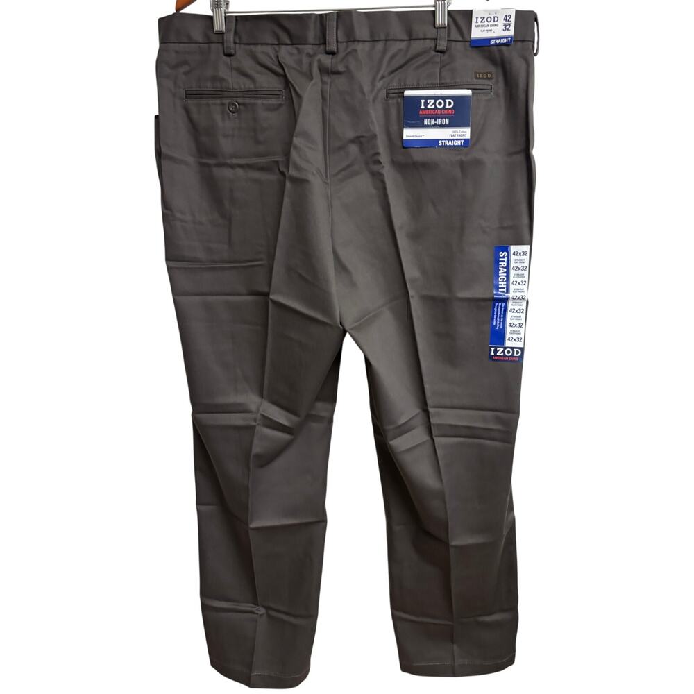 Izod Mens Chino Pants 42x32 Olive Straight Flat Front Non Iron Cotton NWt New - Picture 4 of 10
